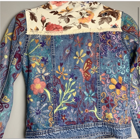 ✨ Lovely Star Hand Painted Clothing ✨ - Picture 11 of 12